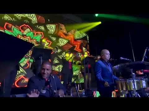 Esa Mujer . Tony Vega (Intimo)