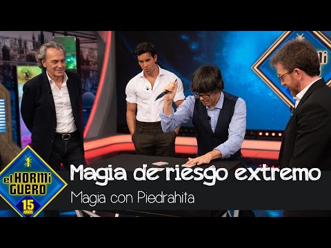 Mario Casas y José Coronado alucinan con el gran truco de Luis Piedrahita - El Hormiguero