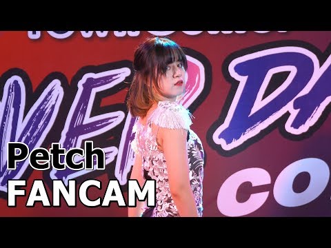 (Petch as Jennie) Moon Shot cover BLACKPINK - DDU-DU DDU-DU + Kill This Love @ Huamark 2019