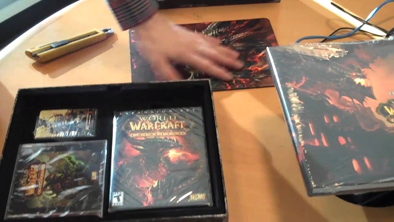 PC Gamer - Unboxing World of Warcraft: Cataclysm Collectors Edition - YouTube