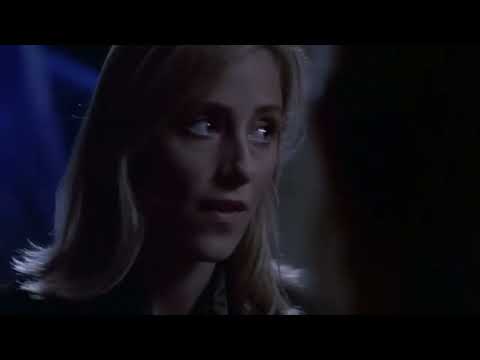 24 (2001–2010) Day 5: 4:00 p.m.-5:00 p.m. Audrey asks Curtis for help to replace Lynn