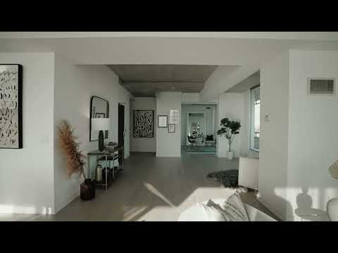 1302-552 Wellington Street W