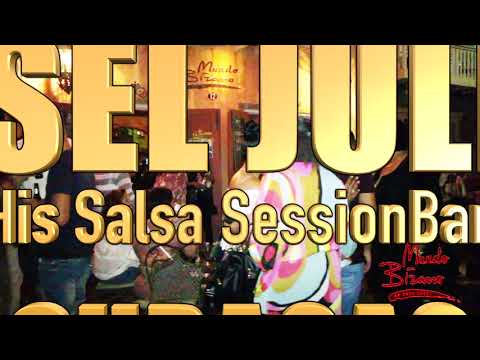 Éérste optreden 4 april bij MundoBizarro, Pietermaai small CURACAO..