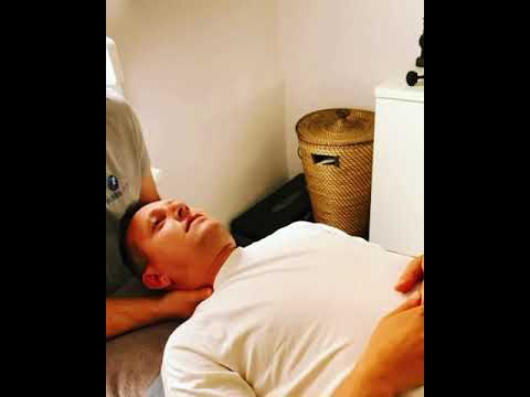 Chiropraktik Halswirbelsäule *BLOCKADEN GELÖST* Wirbelfit Stuttgart