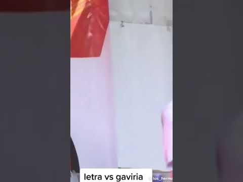 Letra y Gaviria talento brutal 😯😯😯😯