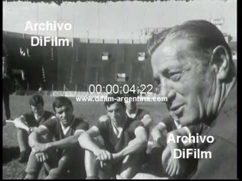 Seleccion Argentina entrena en cancha de Huracan con Renato Cesarini 1967