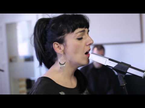 Hada Guldris "Beautiful Love" (Live at Box in box studios)