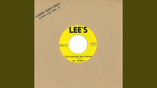 Download lagu The Russians Are Coming mp3