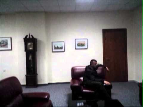 Video e plote e Tom Doshit me Durim Bamin