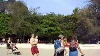 preview picture of video 'Arriving on Railay Beach (Tonsai)'