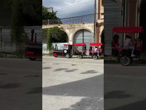 Trenecito para montar niños en la parranda infantil de Caibarién Cuba.