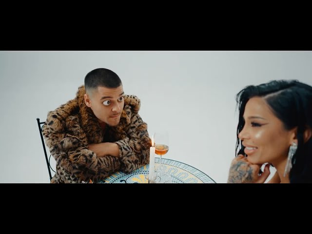 Video zu Te Plac Te Pup ansehen