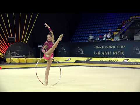 TRNKOVA Gabriela 2003 hoop