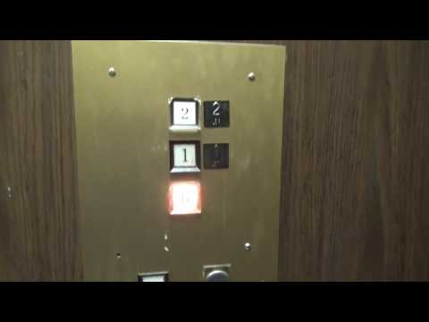 GLITCHY US Hydraulic Elevator @ Park Place Professional Offices, Schaumburg, IL
