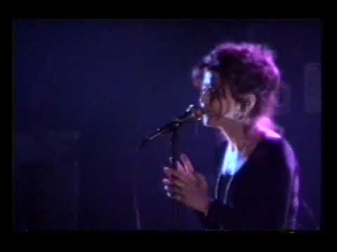 The Sundays - "Can't Be Sure" - Live at Town and Country Club in London, England - 12/7/92