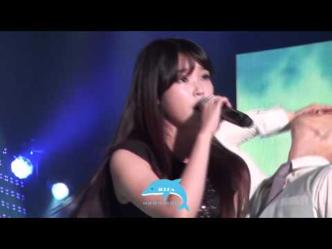 120829 Sky Festival "IU" sing 'Good Day'