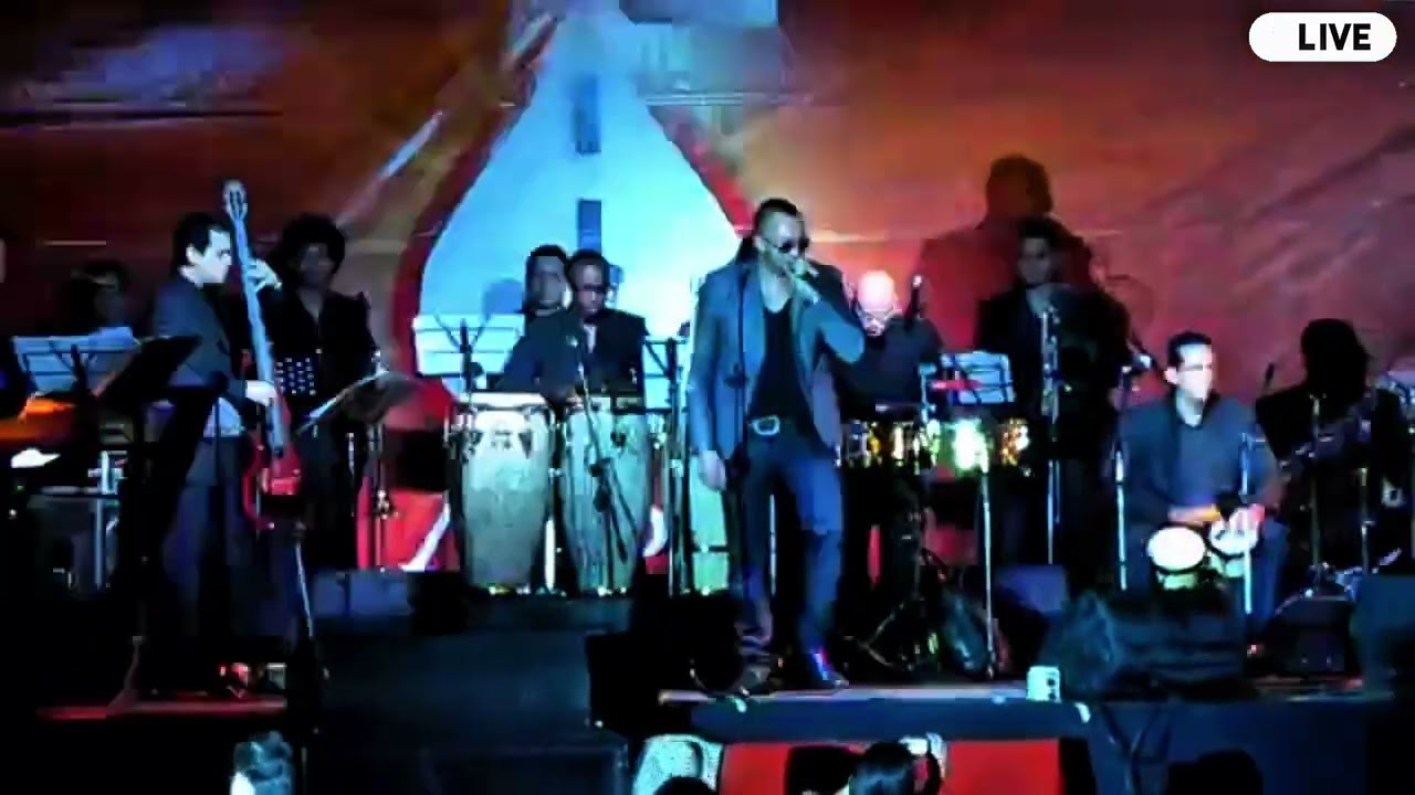 Full Live Band Experience