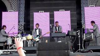 Soulwax - E Talking (LIVE) Parklife Sydney 2010