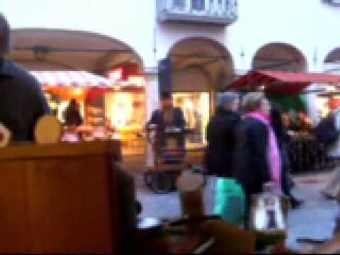 メルカート ナタリツィオ 2008 ルガーノ