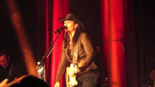 Terri Clark &quot;If You Want Fire&quot; Live in Calgary, AB, 3/16/13