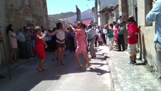 preview picture of video 'Villaconancio. Fiestas de la Virgen de Mediavilla 2013. Procesión (1)'