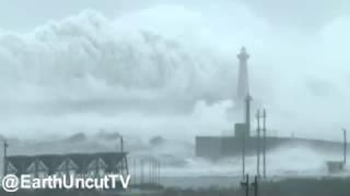 Die besten 100 Videos Riesige Wellen bei Typhoon Megi in Taiwan