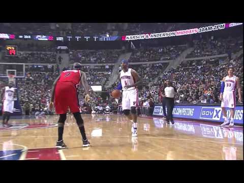 Josh Smith First Field Goal As A Pistons!