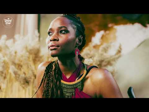 YannaY, Fletcher Monsoon - Estralla the Northe (Cafe De Anatolia)