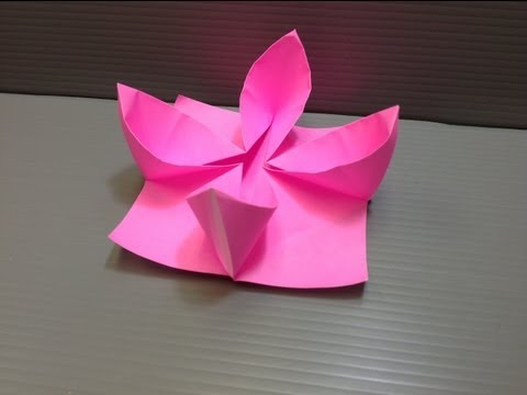 Daily Origami: 064 - Waterlily