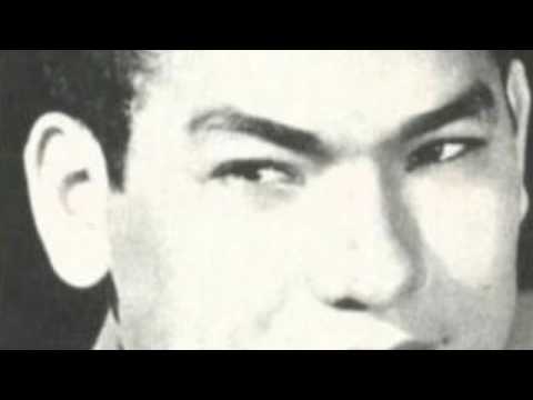 Espumas - Felipe Pirela