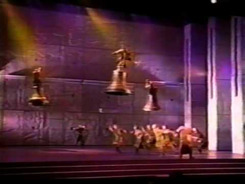 Notre Dame de Paris - Garou - The Bells - London production Dominion Theatre May 2000