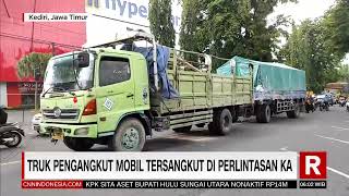 Download lagu Multi-Vehicle Collision Caught on CCTV | MORNING EDITORIAL (01/19/22) mp3