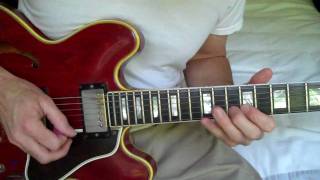 How To Play &quot;The Man Who Would Be Santa&quot; Guitar Solo