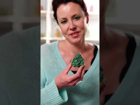 Let's talk about the fan favorites - Malachite and Moldavite