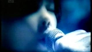 Björk - Live for MTV 1998 2/6 Isobel