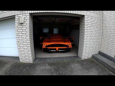 Maserati MC12 Corsa - Sound (VERY LOUD) & MC12 Stradale parking
