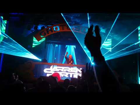 Darren Porter @ Grotesque#300 (1)