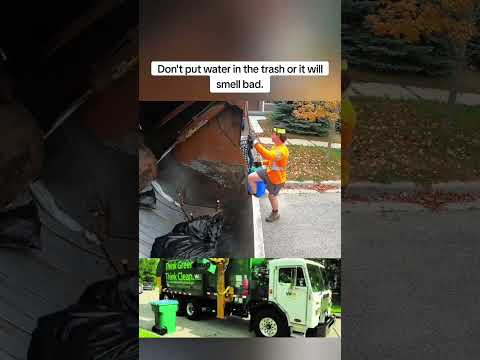 Truck-Side Trash Pick! ♻️🚛 #DoYourPart #EcoFriendly