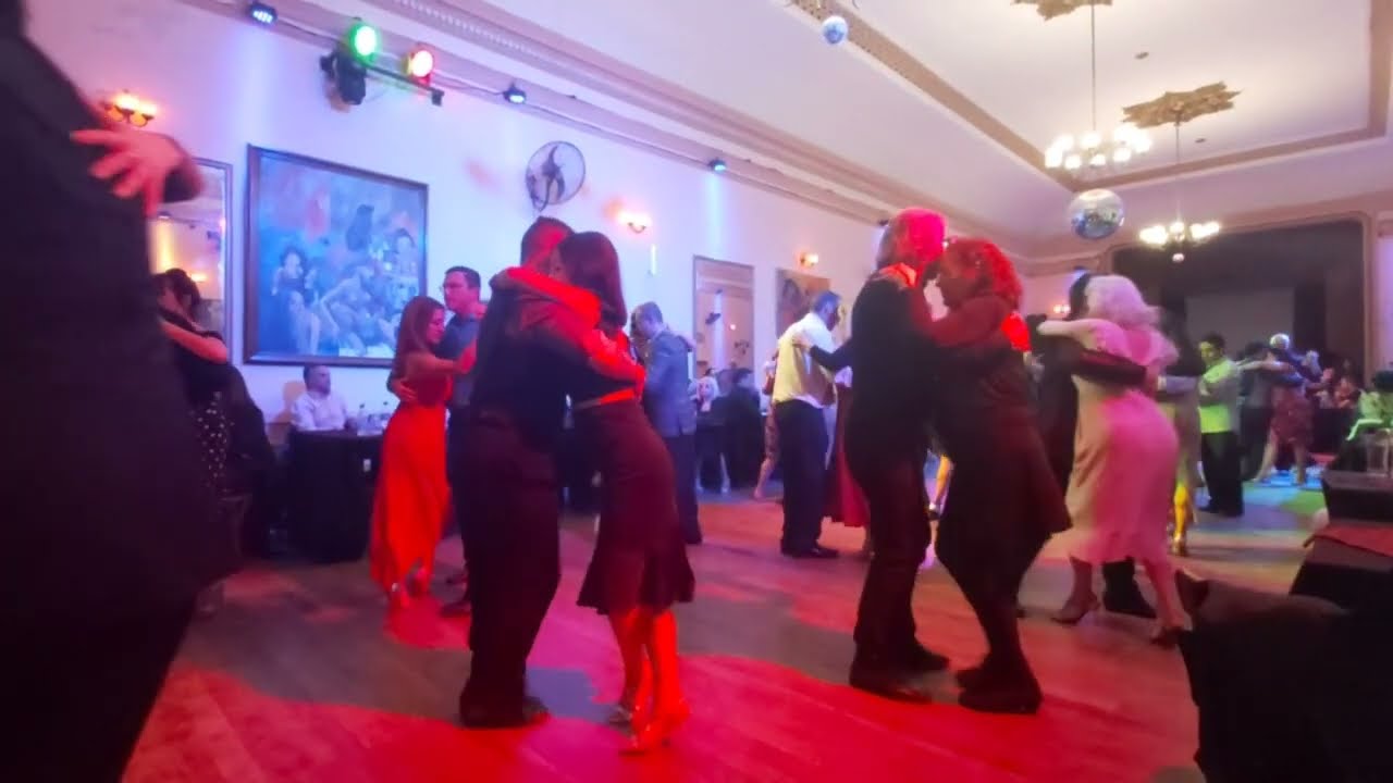 Milonga de los campeones "Todo te nombra" Canaro/Fama 04/09/23 en La Nacional