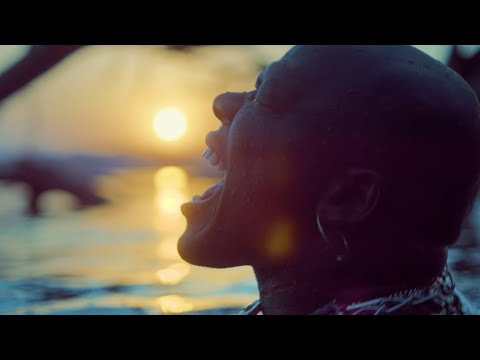 L'HOMME STATUE - Canto de Sereias (Official Video)