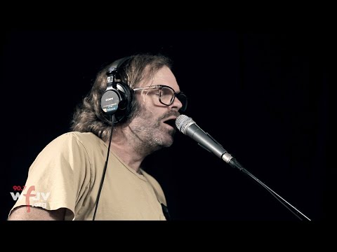 Slowdive - "Shanty" (Live at WFUV)
