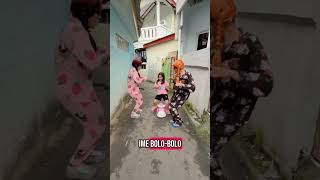 Download lagu BOLO BOLO😂 || Latip_komedi #lucu #funny #ngakak #comedy #viralvideo #jogetviral #seru #asik #fyp mp3 Download lagu BOLO BOLO😂 || Latip_komedi #lucu #funny #ngakak #comedy #viralvideo #jogetviral #seru #asik #fyp mp3