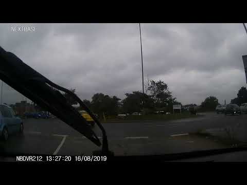 Dangerous Turn on Roundabout 16 08 19