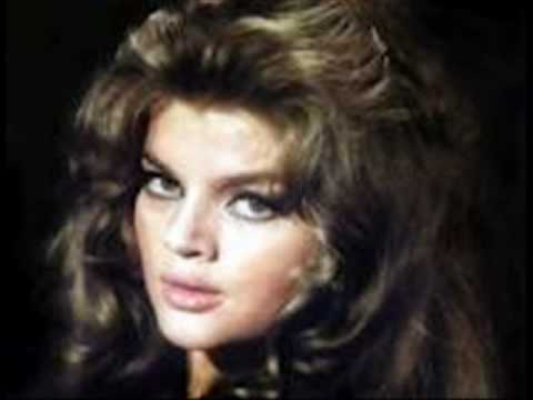 Mechaniczna lalka.Violetta Villas