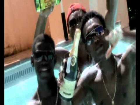 Rocki Feat. Chafta - DoDana Cé Walpa Version Non Censurée.wmv