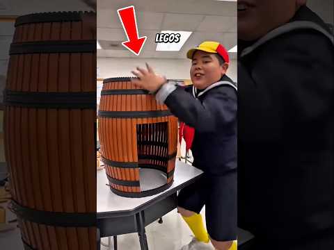 Quico Intenta Que El Chavo No Gane La Competencia De Legos #humor #chavodel8 #chavodelocho #shorts
