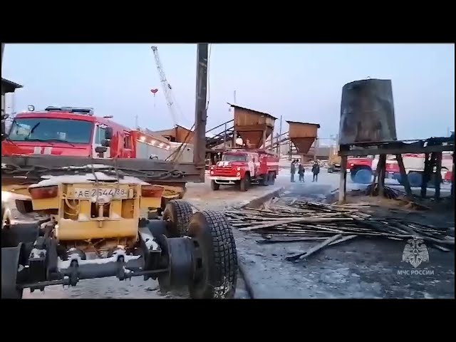Огнеборцы справились с крупным пожаром в Куйтунском районе