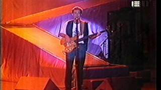 19. Mientes - Serú Girán [Vivo River Plate - 30.12.1992]