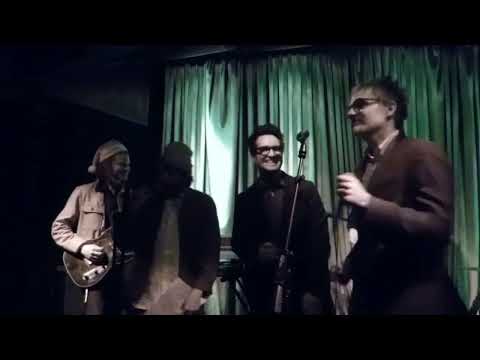 Mike Viola and Everyone Else - I Want It That Way (Live 12/20/2022)