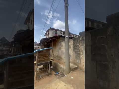 4 bedroom bungalow step back on full plot of land  @ agodo egbe ikotun Lagos.